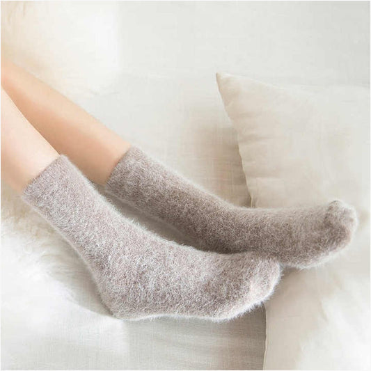 Rabbit Wool Warmers: 2 Pairs of Cozy Knit Socks - Beat the Cold